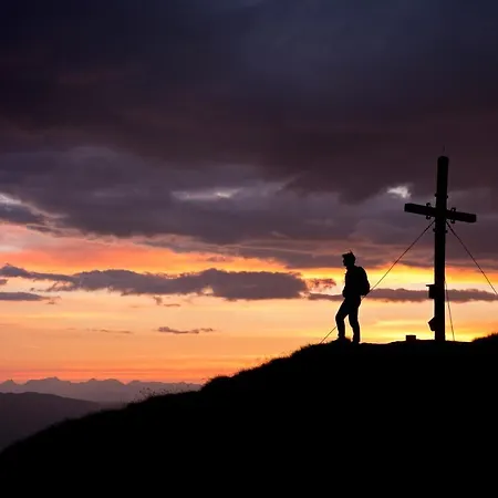 Helga シュラートミンク